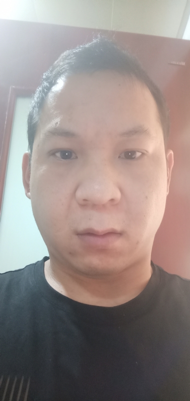 淡定的第一张照片--佛山相亲服务中心