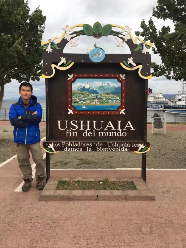 龍少的第一张照片--佛山相亲服务中心