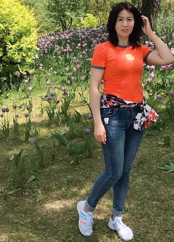 华的第一张照片--佛山相亲服务中心