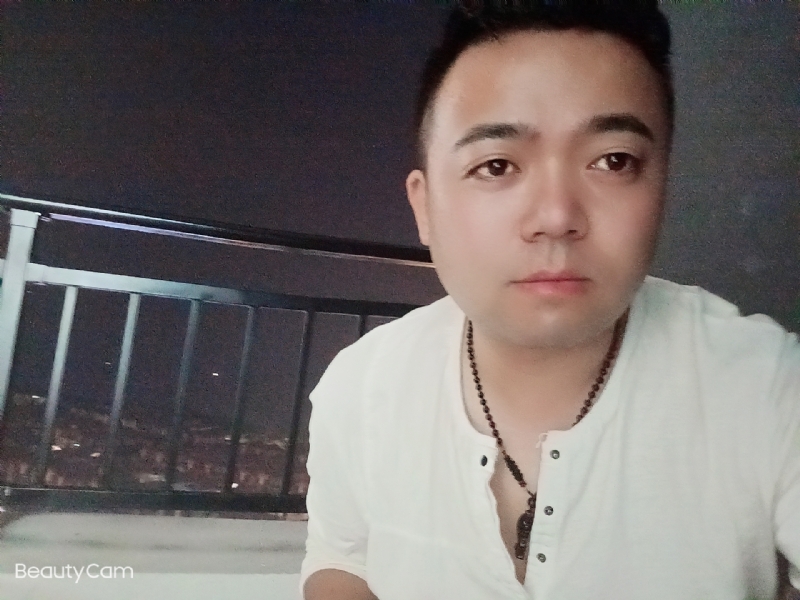 可么嗯哼的第一张照片--佛山相亲服务中心