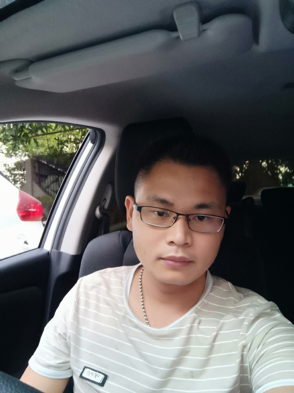 水明的第二张照片--佛山相亲服务中心