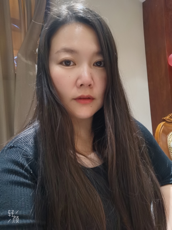 哦呼的第一张照片--佛山相亲服务中心