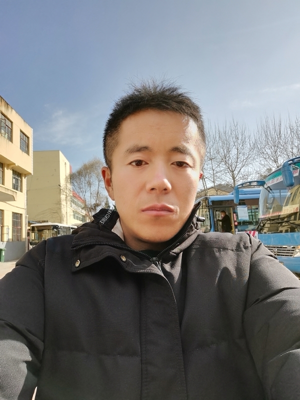 孤独的云的第二张照片--佛山相亲服务中心