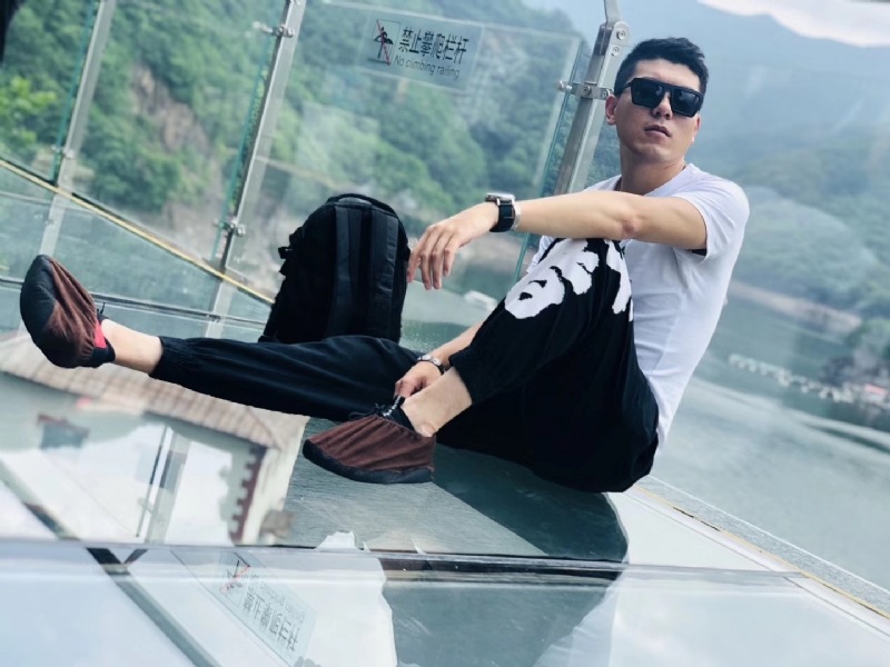 庄周梦蝶的第一张照片--佛山相亲服务中心