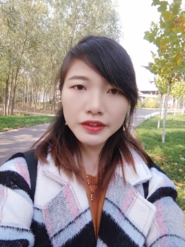 hely的第一张照片--佛山相亲服务中心