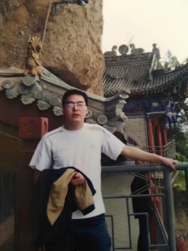 情迷海棠的第一张照片--佛山相亲服务中心