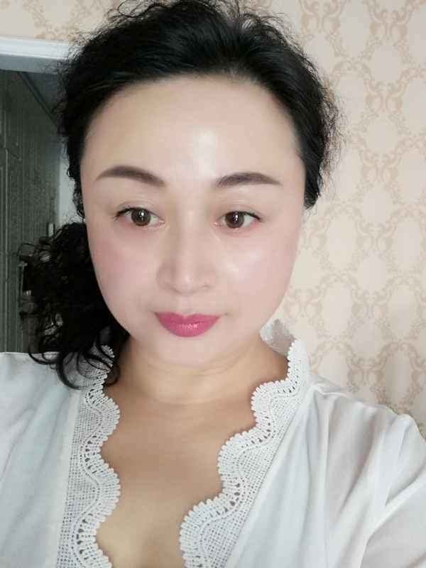 花谢花飞的第一张照片--佛山相亲服务中心