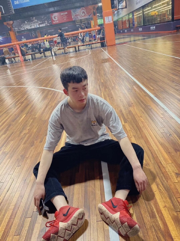 mjjeje的第一张照片--佛山相亲服务中心