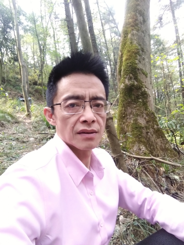 吴彬的第一张照片--佛山相亲服务中心