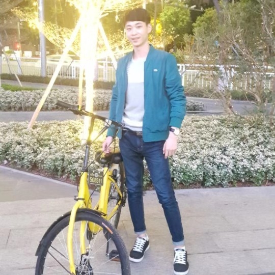 李伟的第一张照片--佛山相亲服务中心