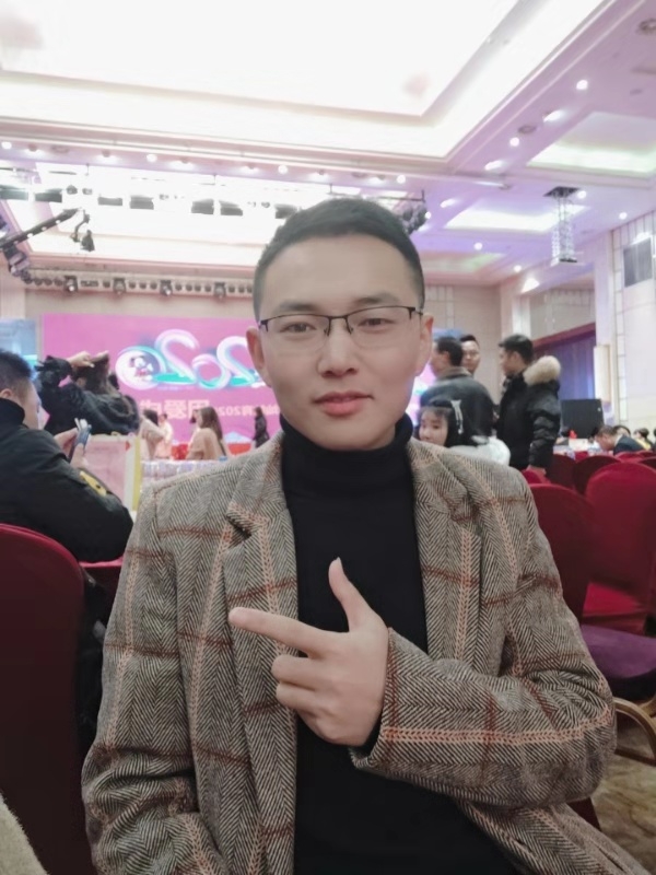 遇见不一样的自己的第一张照片--佛山相亲服务中心