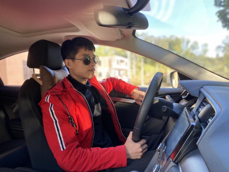 林威成的第二张照片--佛山相亲服务中心