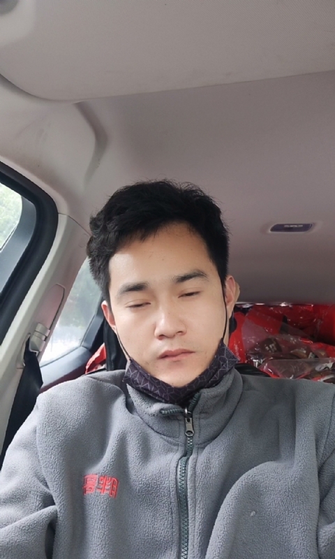 冷锋的第一张照片--佛山相亲服务中心