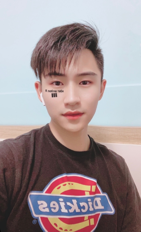 清风归客的第一张照片--佛山相亲服务中心