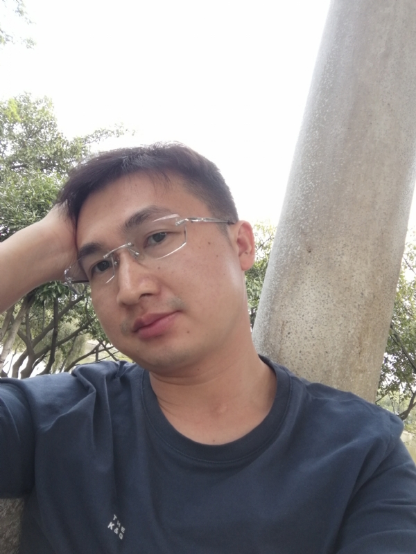 不如随风的第一张照片--佛山相亲服务中心