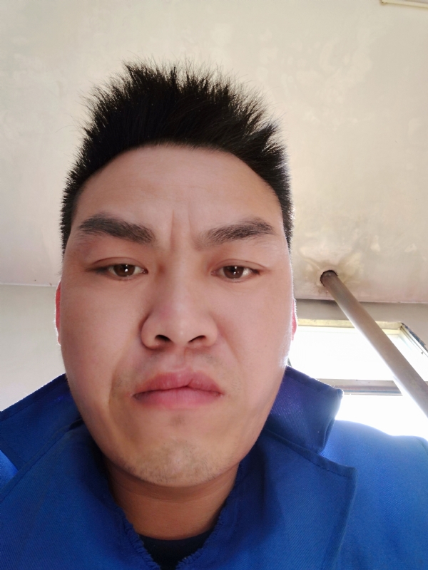 太阳红的第二张照片--佛山相亲服务中心