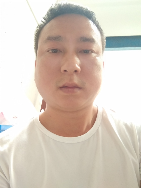 大叔的第一张照片--佛山相亲服务中心