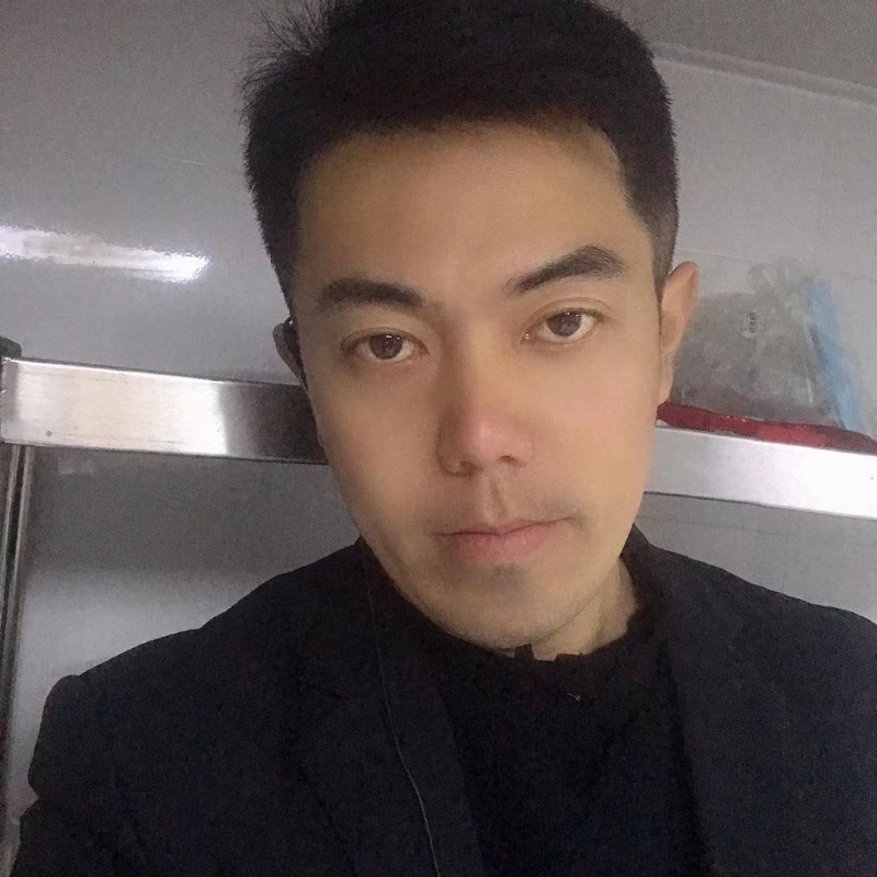 李龙的第二张照片--佛山相亲服务中心