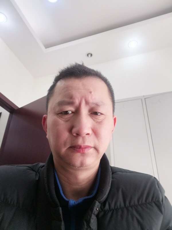 相视而笑的第一张照片--佛山相亲服务中心