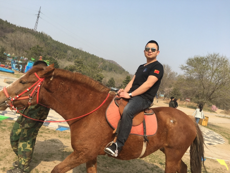 麦田的守望者的第一张照片--佛山相亲服务中心