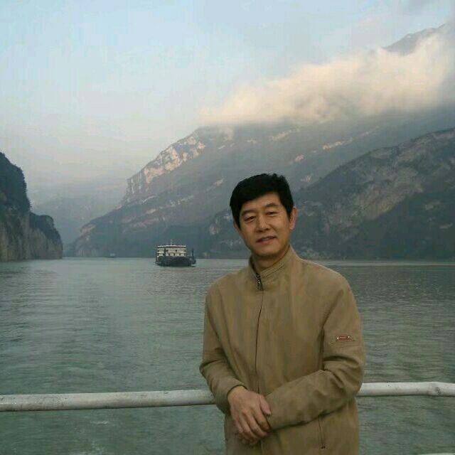 优秀善良1.78的第二张照片--佛山相亲服务中心