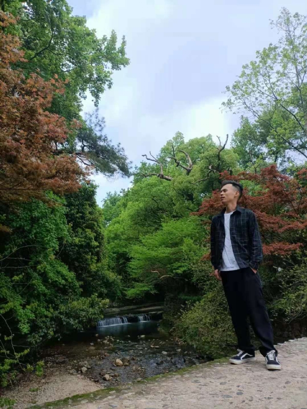 小白的第一张照片--佛山相亲服务中心