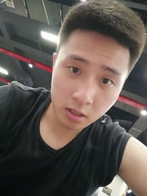 江南的雨的第一张照片--佛山相亲服务中心