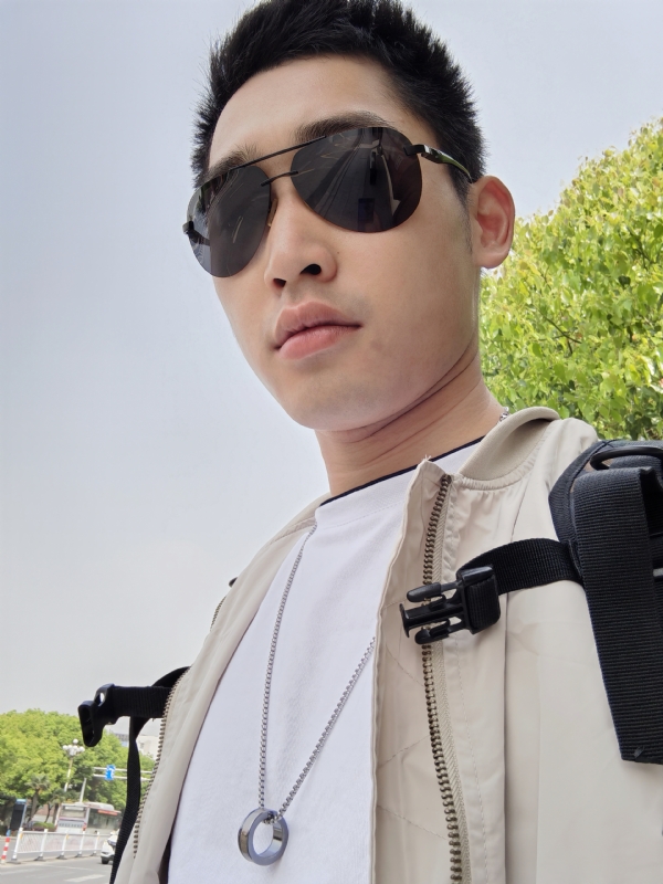 残花落陌,的第一张照片--佛山相亲服务中心