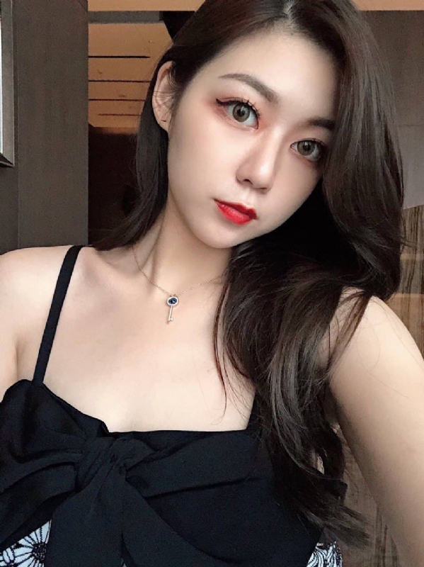 半度微涼的第一张照片--佛山相亲服务中心