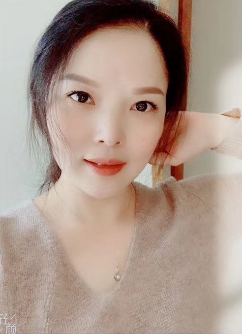 百荷的第一张照片--佛山相亲服务中心