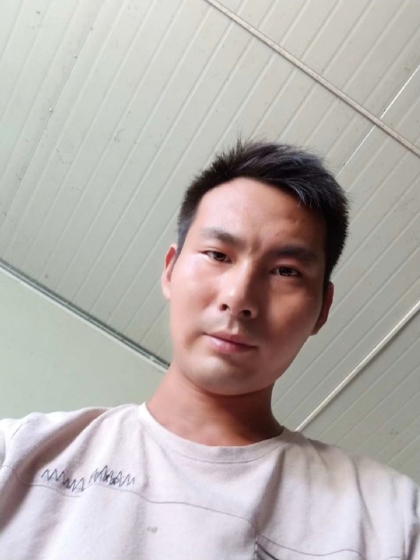 快乐肥宅水的第一张照片--佛山相亲服务中心