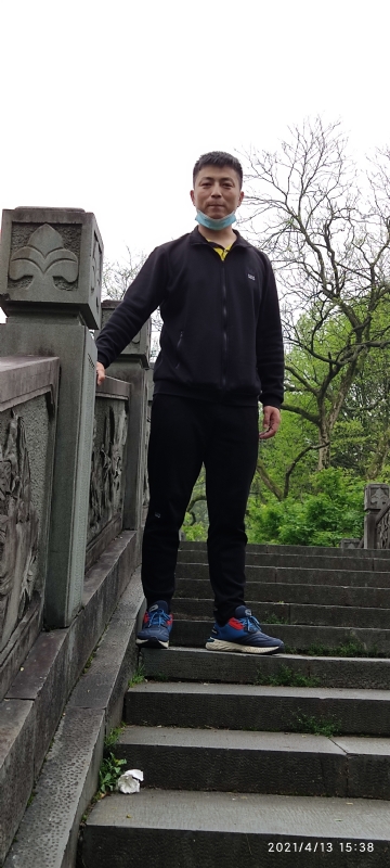 翁的第一张照片--佛山相亲服务中心