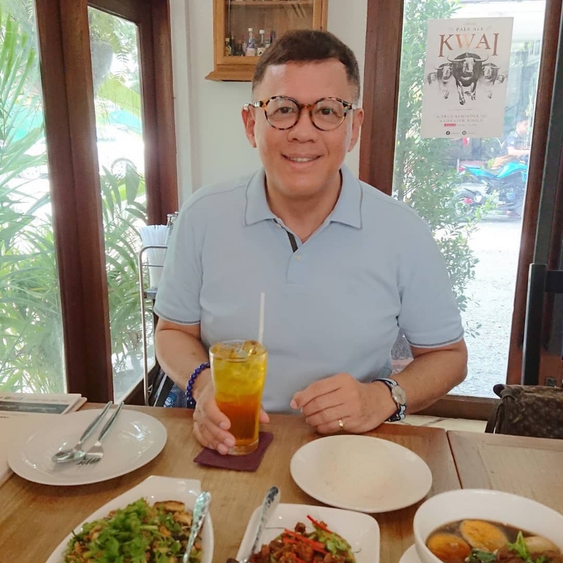 黄伟雄的第二张照片--佛山相亲服务中心