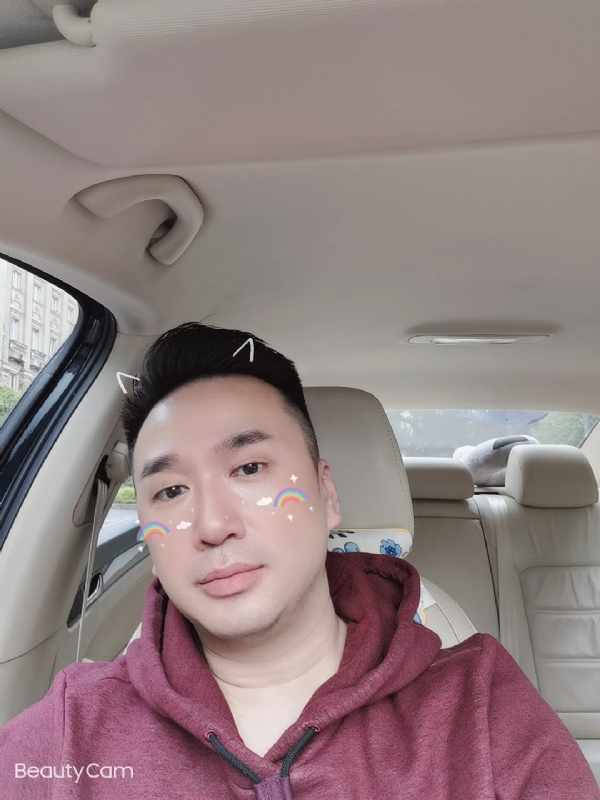 庭菘的第一张照片--佛山相亲服务中心