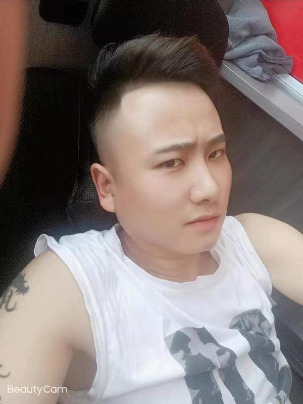 上善若水的第二张照片--佛山相亲服务中心