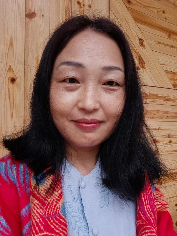 天山雪莲的第一张照片--佛山相亲服务中心