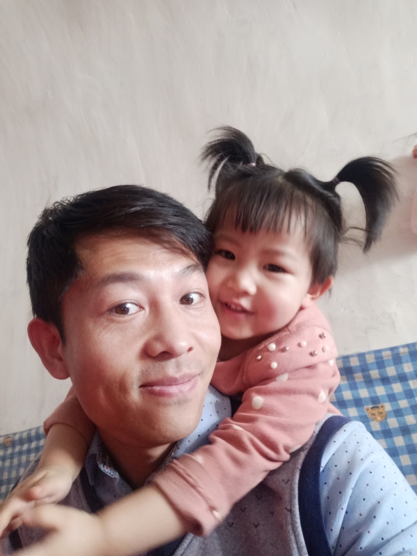 东京塔的第一张照片--佛山相亲服务中心