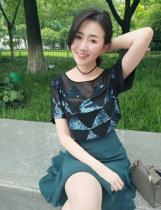 Leanna的第二张照片--佛山相亲服务中心