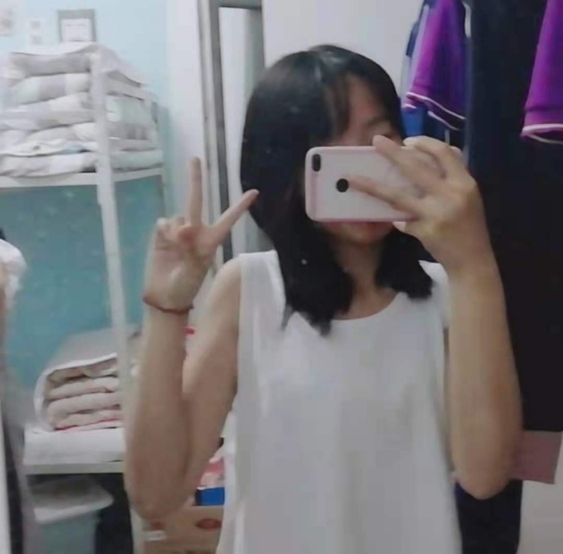 满佳茹的第一张照片--佛山相亲服务中心