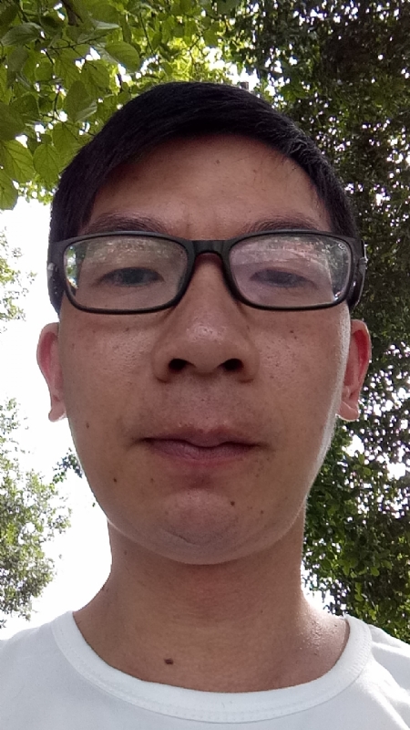 奋斗的第一张照片--佛山相亲服务中心