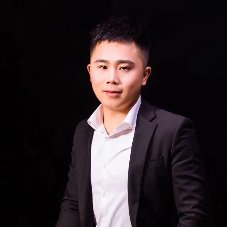 只欠东风的第一张照片--佛山相亲服务中心