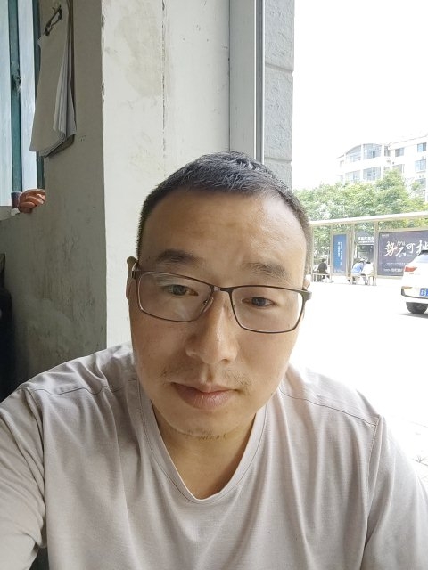 转身的距离的第一张照片--佛山相亲服务中心