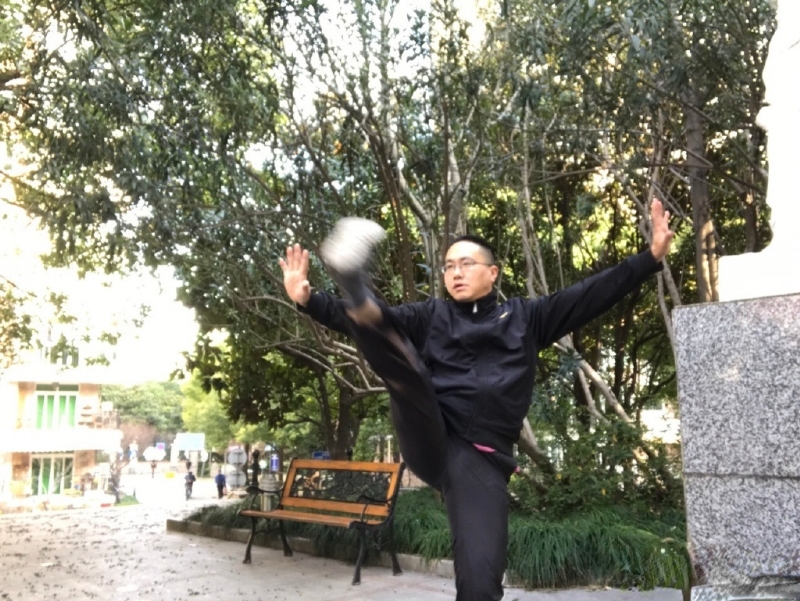 自故深情好受伤的第三张照片--佛山相亲服务中心