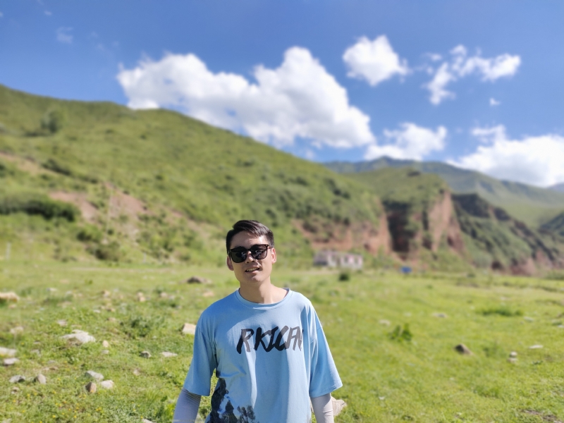 祁三岁的第一张照片--佛山相亲服务中心