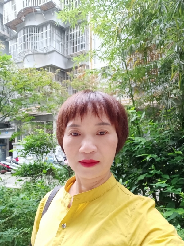 小瓶子的第二张照片--佛山相亲服务中心