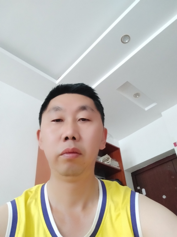 写尽半生纸上酸的第一张照片--佛山相亲服务中心