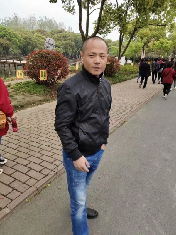 傻子的第一张照片--佛山相亲服务中心