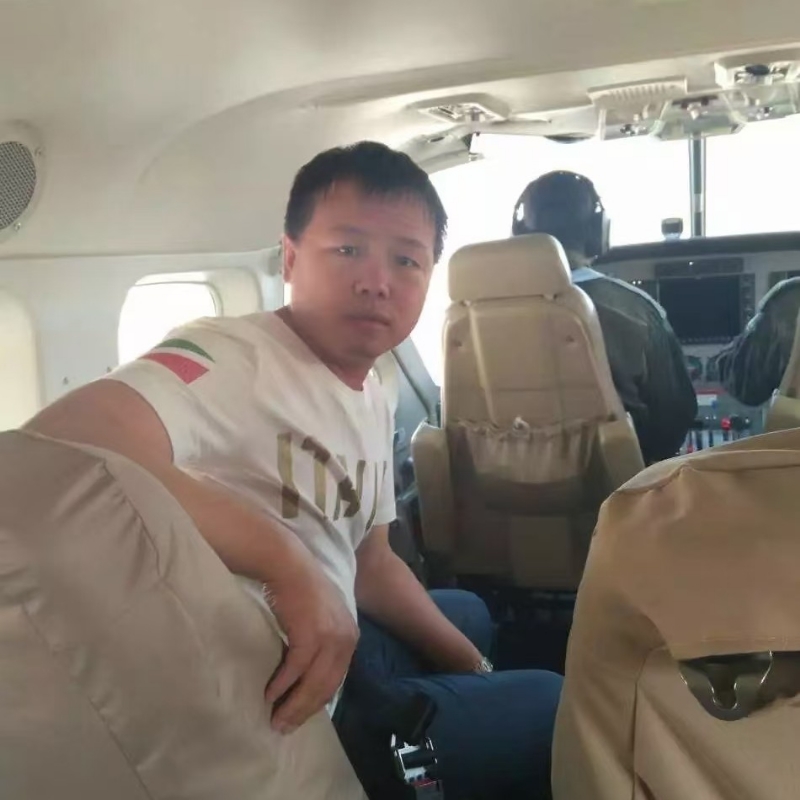 随风飘零的第三张照片--佛山相亲服务中心