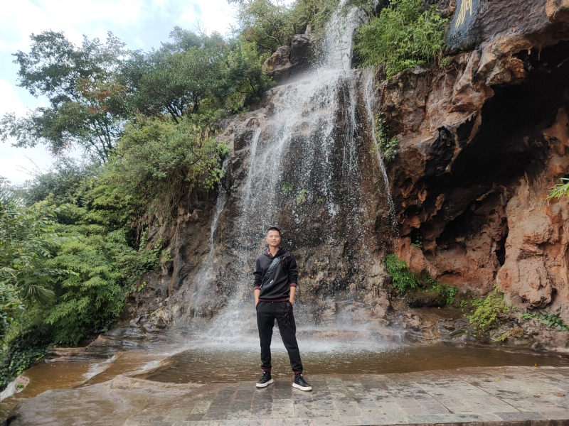 缘的第一张照片--佛山相亲服务中心