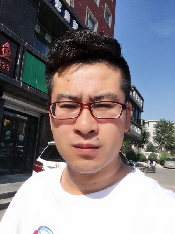 AA首席的第一张照片--佛山相亲服务中心